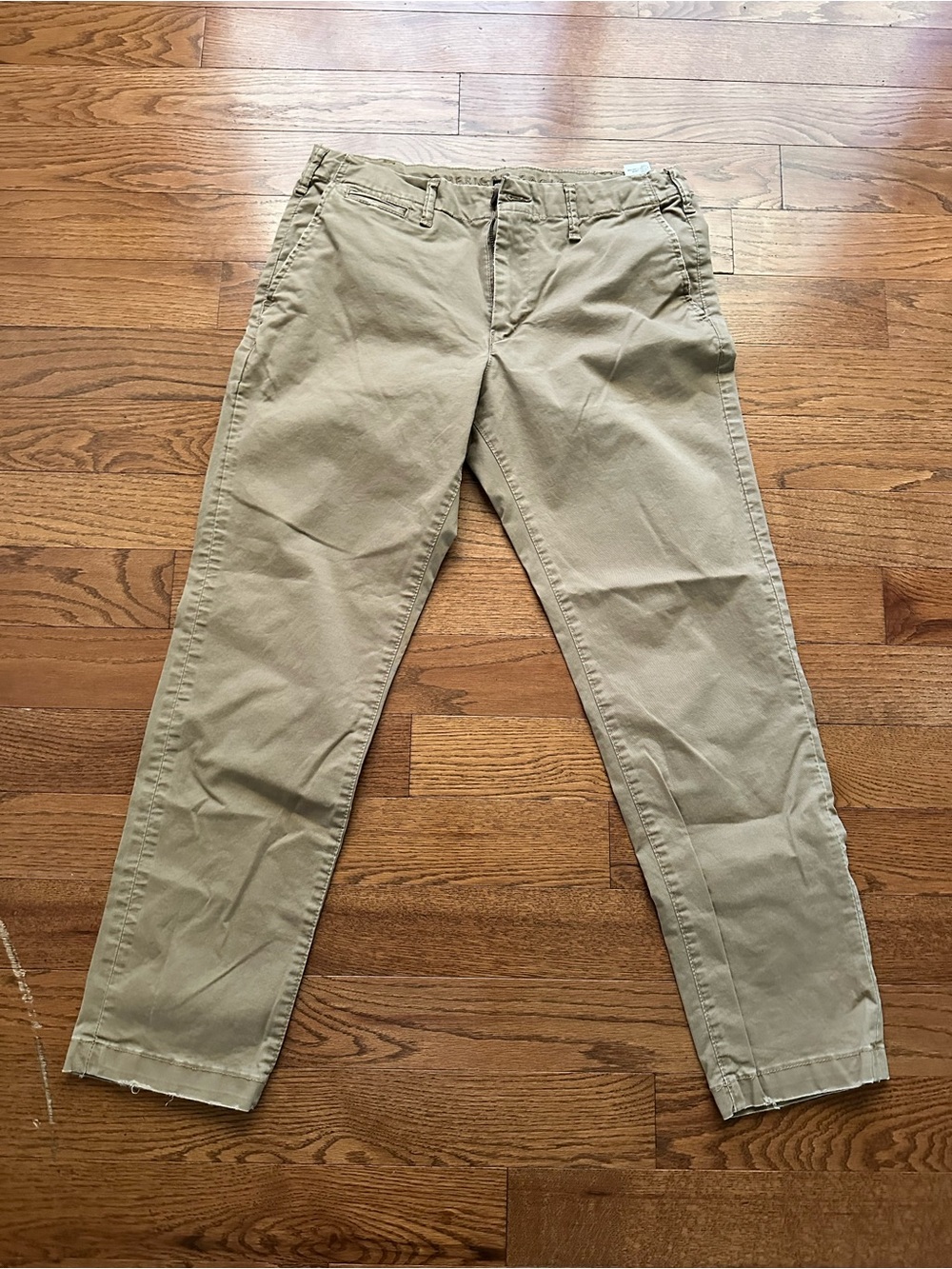 American Eagle Slim Lived In Flex Chino Mens 32x32 Khaki Distressed
